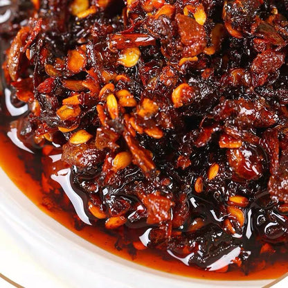 Adaciao Chilli Oil with Minced Garlic (2 Bottles) | Spicy Aromatic Dipping Sauce | 阿哒俏 蒜香野山椒辣油 2瓶装